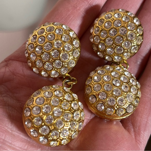 Vintage 80 90 Retro Gold Maximalism Rhinestone Oversized Clip Earrings - Picture 9 of 15